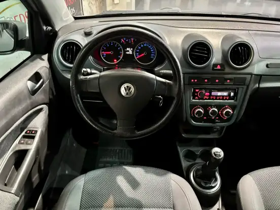 VOLKSWAGEN-GOL-2009