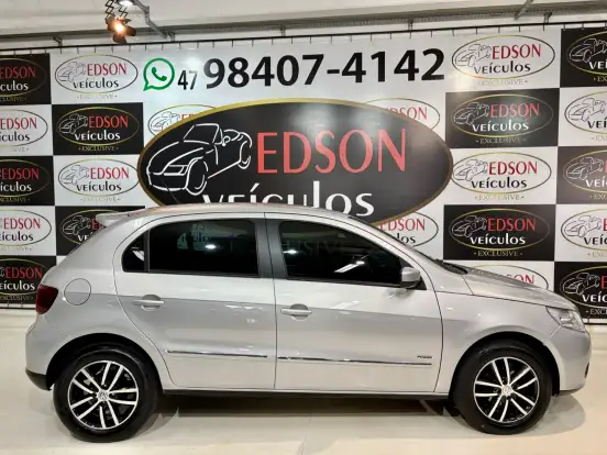 VOLKSWAGEN-GOL-2009