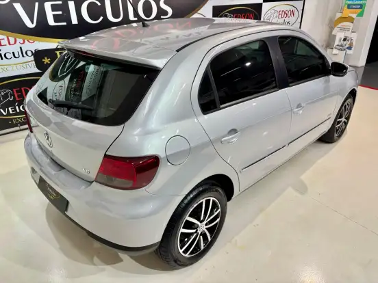 VOLKSWAGEN-GOL-1.6 MI POWER 8V FLEX 4P MANUAL G.V VOLKSWAGEN-GOL-2009