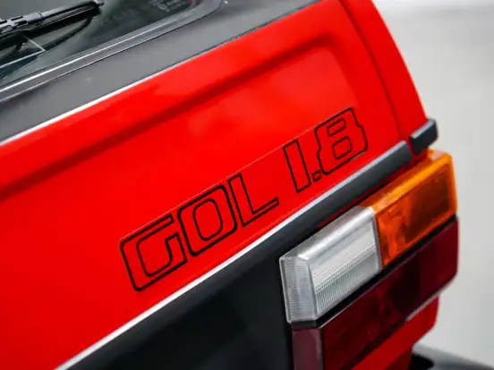 VOLKSWAGEN-GOL-1986