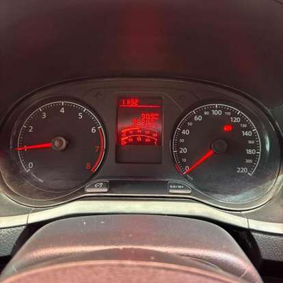 VOLKSWAGEN-GOL-2022