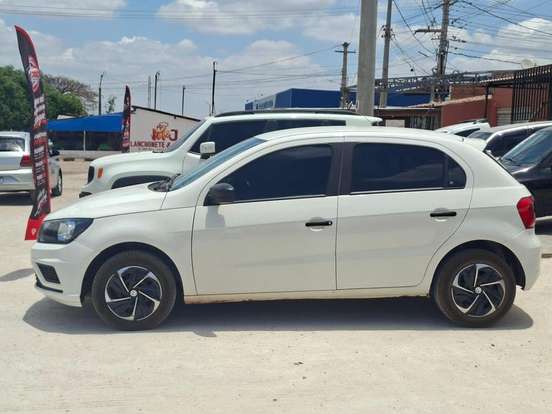 VOLKSWAGEN-GOL-2018