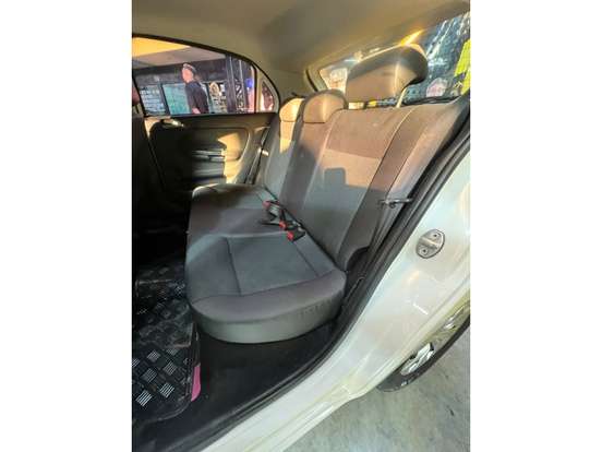 VOLKSWAGEN-GOL-1.0 12V MPI TOTALFLEX 4P MANUAL VOLKSWAGEN-GOL-2018