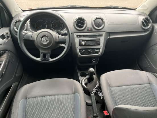 VOLKSWAGEN-GOL-2014