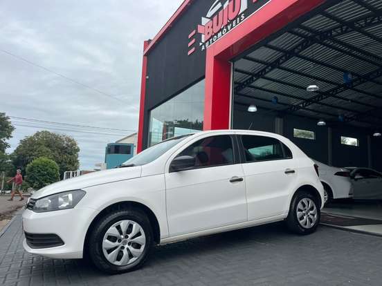 VOLKSWAGEN-GOL-1.0 MI TRENDLINE 8V FLEX 4P MANUAL VOLKSWAGEN-GOL-2014