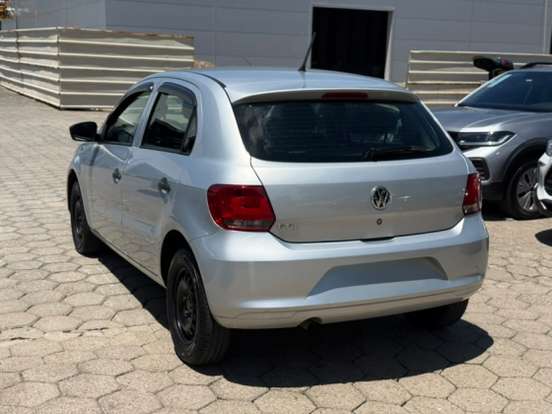 VOLKSWAGEN-GOL-1.0 MI TRENDLINE 8V FLEX 4P MANUAL VOLKSWAGEN-GOL-2015