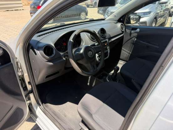 VOLKSWAGEN-GOL-1.0 MI TRENDLINE 8V FLEX 4P MANUAL VOLKSWAGEN-GOL-2015
