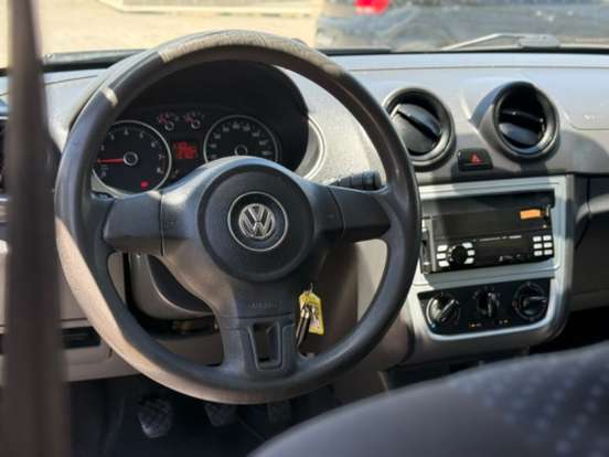 VOLKSWAGEN-GOL-1.0 MI TRENDLINE 8V FLEX 4P MANUAL VOLKSWAGEN-GOL-2015
