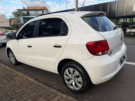 VOLKSWAGEN-GOL-2014