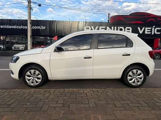 VOLKSWAGEN-GOL-1.6 MI TRENDLINE 8V FLEX 4P MANUAL VOLKSWAGEN-GOL-2014