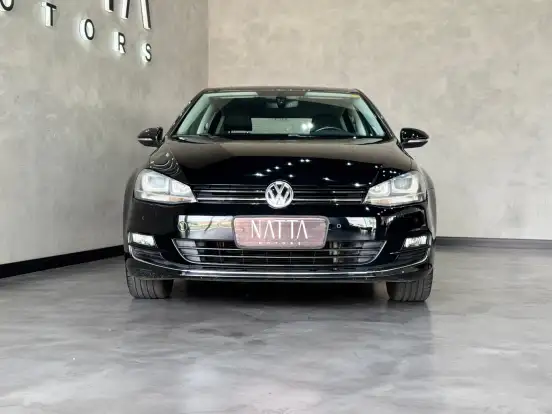 VOLKSWAGEN-GOLF-2016