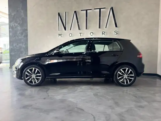 VOLKSWAGEN-GOLF-2016
