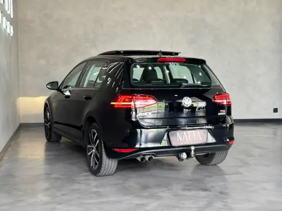 VOLKSWAGEN-GOLF-2016