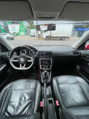 VOLKSWAGEN-GOLF-2006