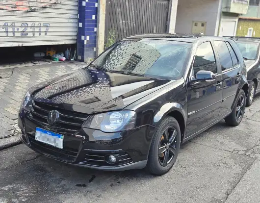 VOLKSWAGEN-GOLF-2009