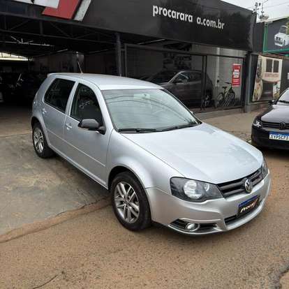 VOLKSWAGEN-GOLF-2011