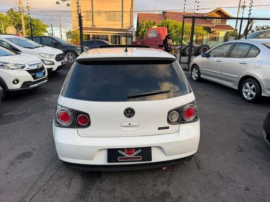 VOLKSWAGEN-GOLF-2008