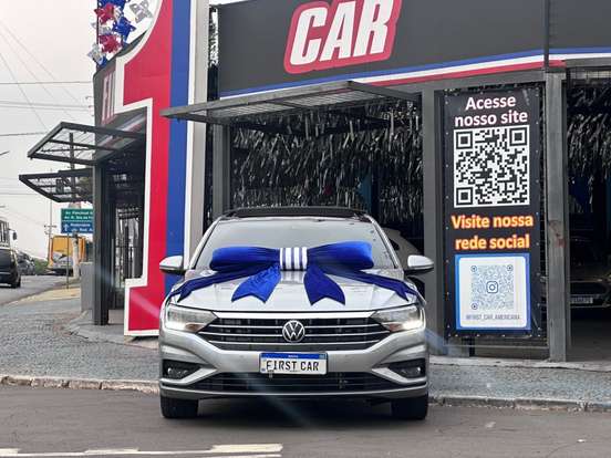 VOLKSWAGEN-JETTA-2019