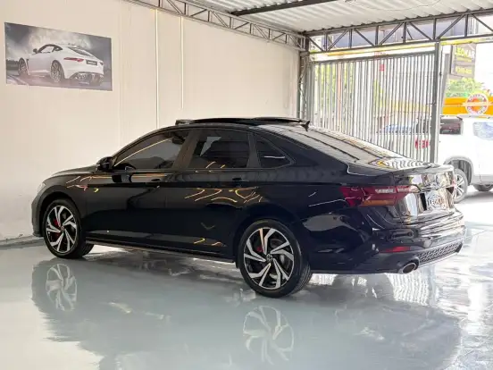 VOLKSWAGEN-JETTA-2023