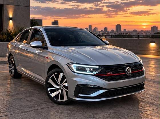 VOLKSWAGEN JETTA 2.0 350 TSI GASOLINA GLI DSG