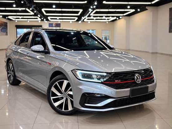 VOLKSWAGEN-JETTA-2.0 350 TSI GASOLINA GLI DSG VOLKSWAGEN-JETTA-2020