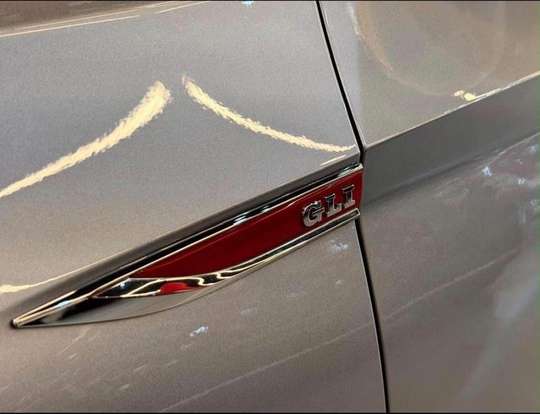 VOLKSWAGEN-JETTA-2020