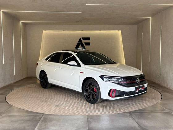 VOLKSWAGEN JETTA 2.0 350 TSI GASOLINA GLI DSG