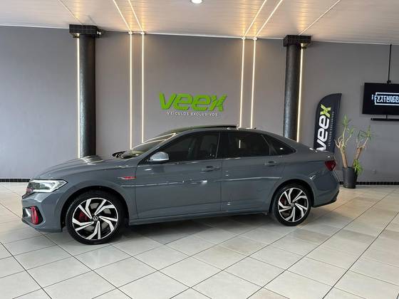 VOLKSWAGEN JETTA 2.0 350 TSI GASOLINA GLI DSG