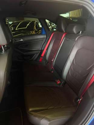 VOLKSWAGEN-JETTA-2024