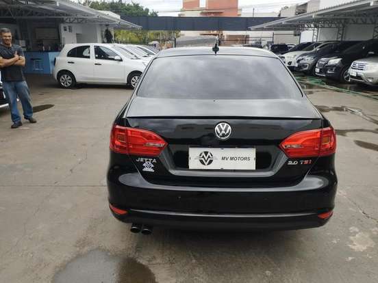 VOLKSWAGEN-JETTA-2.0 TSI HIGHLINE 211CV GASOLINA 4P TIPTRONIC VOLKSWAGEN-JETTA-2013