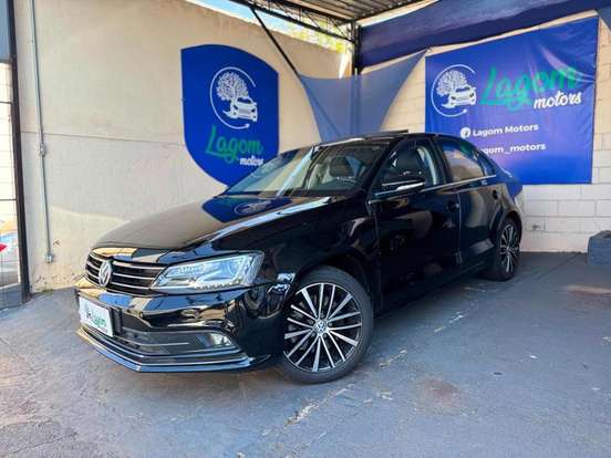 VOLKSWAGEN-JETTA-2017