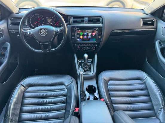 VOLKSWAGEN-JETTA-2017