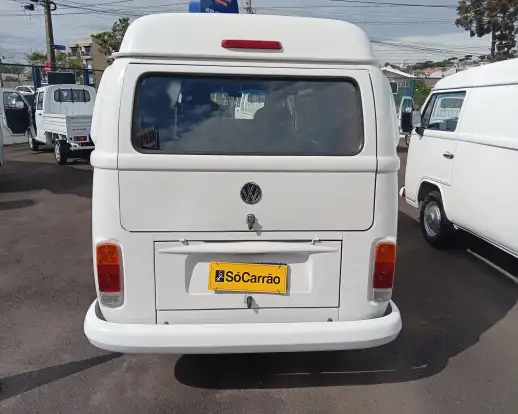 VOLKSWAGEN-KOMBI-1.4 MI FURGÃO 8V FLEX 3P MANUAL VOLKSWAGEN-KOMBI-2011
