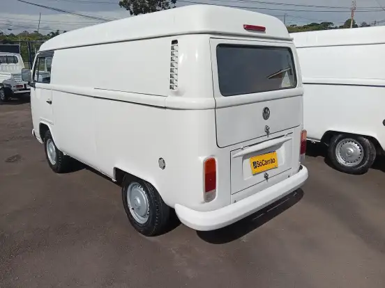 VOLKSWAGEN-KOMBI-1.4 MI FURGÃO 8V FLEX 3P MANUAL VOLKSWAGEN-KOMBI-2011