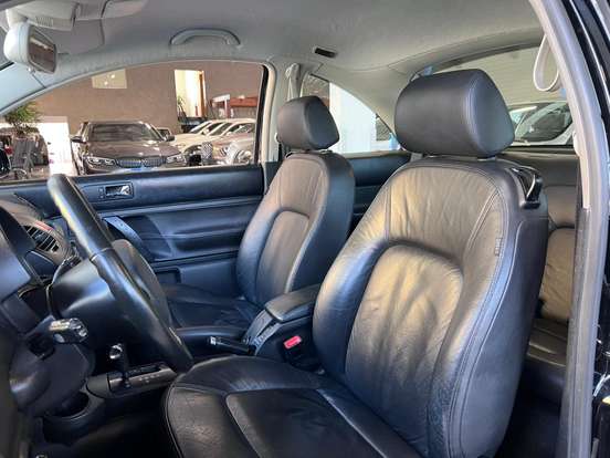 VOLKSWAGEN-NEW BEETLE-2007