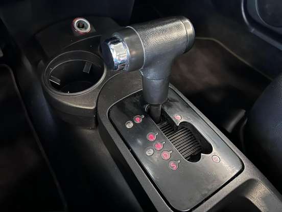 VOLKSWAGEN-NEW BEETLE-2007