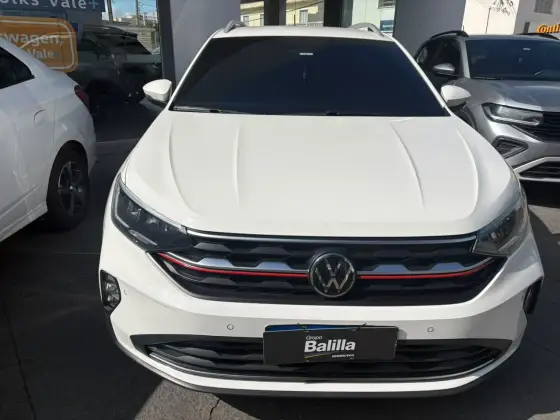 VOLKSWAGEN NIVUS 1.0 200 TSI TOTAL FLEX HIGHLINE AUTOMÁTICO