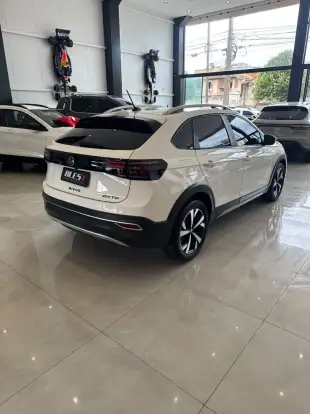 VOLKSWAGEN-NIVUS-1.0 200 TSI TOTAL FLEX HIGHLINE AUTOMÁTICO VOLKSWAGEN-NIVUS-2023