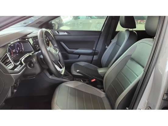 VOLKSWAGEN-NIVUS-1.0 200 TSI TOTAL FLEX HIGHLINE AUTOMÁTICO VOLKSWAGEN-NIVUS-2023