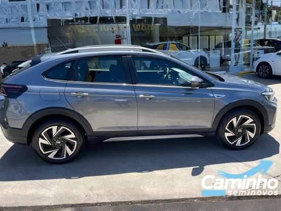 VOLKSWAGEN-NIVUS-1.0 200 TSI TOTAL FLEX HIGHLINE AUTOMÁTICO VOLKSWAGEN-NIVUS-2025