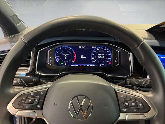 VOLKSWAGEN-NIVUS-1.0 200 TSI TOTAL FLEX HIGHLINE AUTOMÁTICO VOLKSWAGEN-NIVUS-2025
