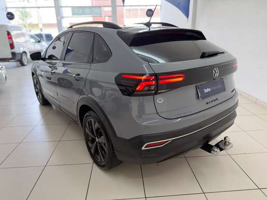 VOLKSWAGEN-NIVUS-1.0 200 TSI TOTAL FLEX HIGHLINE AUTOMÁTICO VOLKSWAGEN-NIVUS-2023