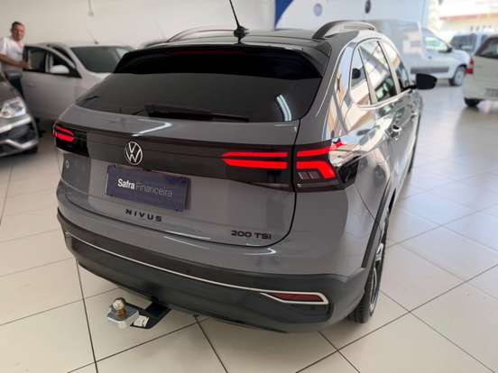 VOLKSWAGEN-NIVUS-1.0 200 TSI TOTAL FLEX HIGHLINE AUTOMÁTICO VOLKSWAGEN-NIVUS-2023