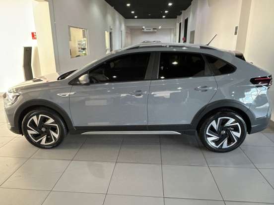 VOLKSWAGEN-NIVUS-1.0 200 TSI TOTAL FLEX HIGHLINE AUTOMÁTICO VOLKSWAGEN-NIVUS-2025