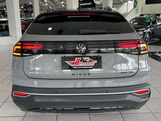 VOLKSWAGEN-NIVUS-1.0 200 TSI TOTAL FLEX HIGHLINE AUTOMÁTICO VOLKSWAGEN-NIVUS-2023