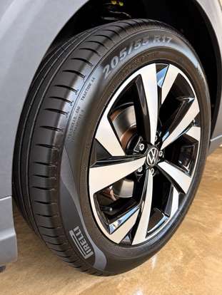 VOLKSWAGEN-NIVUS-1.0 200 TSI TOTAL FLEX HIGHLINE AUTOMÁTICO VOLKSWAGEN-NIVUS-2021