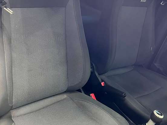VOLKSWAGEN-PARATI-1.6 MI SURF 8V FLEX 4P MANUAL G.IV VOLKSWAGEN-PARATI-2012