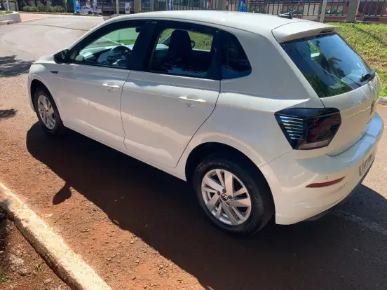 VOLKSWAGEN-POLO-2024