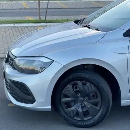 VOLKSWAGEN-POLO-2024