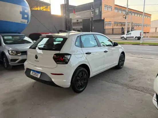 VOLKSWAGEN-POLO-2025